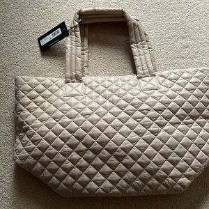 Fabulous neutral metro tote
